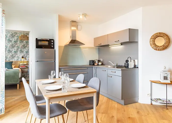 شقة Le Congres- Au Coeur Du Centre Avec Parking نانت