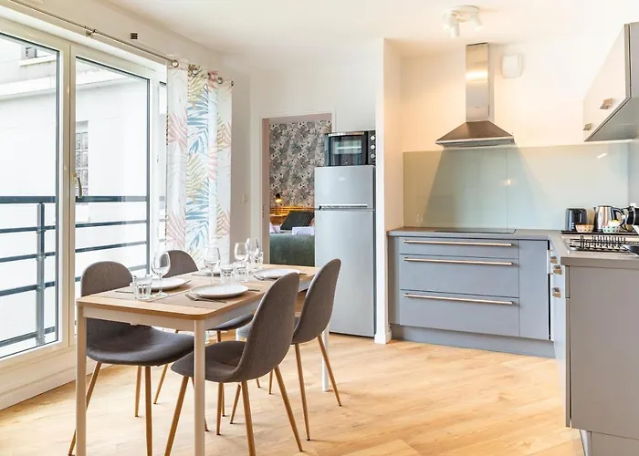 Le Congres- Au Coeur Du Centre Avec Parking *